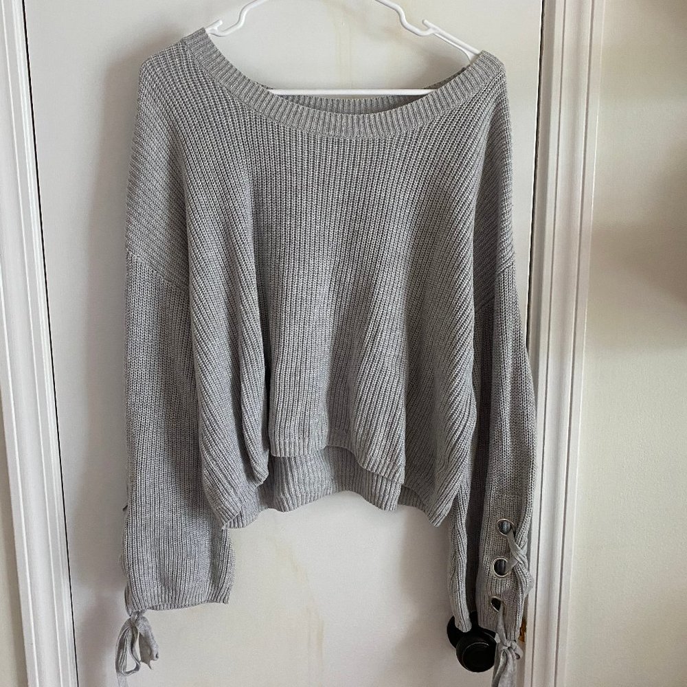Cropped Sweater with Lace Detail